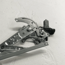 2014 - 2020 INFINITI Q50 REAR PASSENGER SIDE DOOR WINDOW REGULATOR & MOTOR 