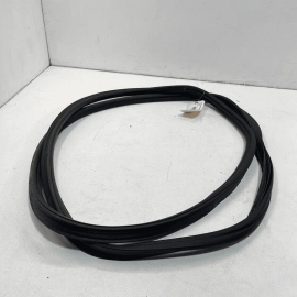 2015-2022 PORSCHE MACAN TAILGATE LIFTGATE BACK DOOR BODY WEATHERSTRIP SEAL 
