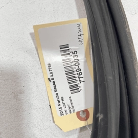 2015-2022 PORSCHE MACAN TAILGATE LIFTGATE BACK DOOR BODY WEATHERSTRIP SEAL 