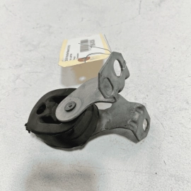 2015-22 PORSCHE MACAN CENTER MUFFLER RESONATOR DRIVER SIDE HANGER W/ BRACKE