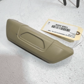 2017-2022 AUDI Q7 FRONT RIGHT PASSENGER SEAT HEADREST OUTER TRIM COVER OEM