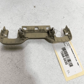 17-19 AUDI Q7 FRONT LEFT DRIVER SEAT HEADREST INNER TRIM COVER OEM