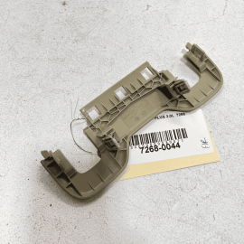 17-19 AUDI Q7 FRONT RIGHT PASSENGER SIDE SEAT HEADREST INNER TRIM COVER OEM