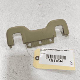 17-19 AUDI Q7 FRONT RIGHT PASSENGER SIDE SEAT HEADREST INNER TRIM COVER OEM