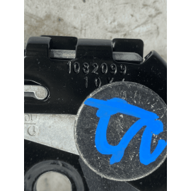 GENUINE 2011-2016 HYUNDAI ELANTRA PASSENGER FRONT RIGHT SEAT BELT TENSIONER