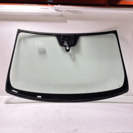 2014 - 2016  Porsche CAYENNE GT FRONT WINDSHIELD WINDOW GLASS OEM