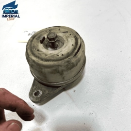 07-11 MERCEDES W221 S550 FRONT LEFT OR RIGHT SIDE ENGINE FRONT SUPPORT MOUN
