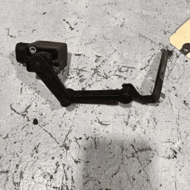 13-16 MERCEDES GL450  REAR PASSENGER SIDE SUSPENSION HEIGHT LEVEL SENSOR OE