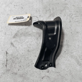 16-19 Volkswagen VW Passat Front Right Passenger Side Fender Support Bracke