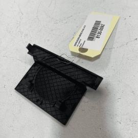 2007-2013 MERCEDES W221 S600 DASH DASHBOARD CENTER SPEAKER GRILLE TRIM COVE 2007-2013 MERCEDES W221 S600 DASH DASHBOARD CENTER SPEAKER GRILLE TRIM COVE