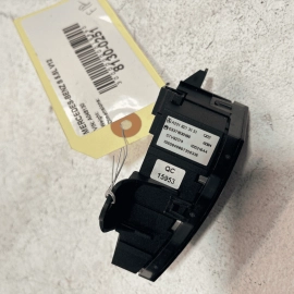 2007-13 MERCEDES S-CLASS FRONT RIGHT PASSENGER SIDE DOOR LOCK UNLOCK SWITCH