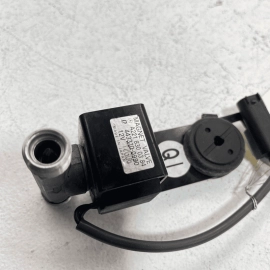 2007-2013 MERCEDES-BENZ S-CLASS REAR A/C AC AIR CONDITION SOLENOID VALVE OE