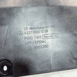 07-13 MERCEDES S600 S550 CL600 UNDER DASH PASSENGER SIDE LOWER TRIM COVER O