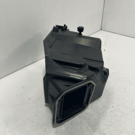 2007-2013 MERCEDES S-CLASS V12 FUSE AND RELAY BOX HOUSING CASE COVER TRIM O