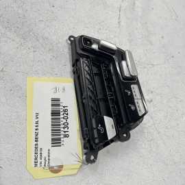 07-13 Mercedes S600 S63 S550 Rear Passenger Side Seat Control Memory Switch