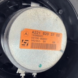 07-13 Mercedes S600 S400 S550 S63 AMG Rear Left Or Right Door Speaker OEM 1 07-13 Mercedes S600 S400 S550 S63 AMG Rear Left Or Right Door Speaker OEM 1