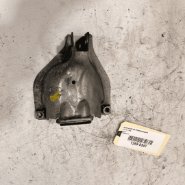 AUDI A6 FWD ENGINE RIGHT SIDE MOTOR MOUNT RETAINER PLATE 2012-2018 OEM