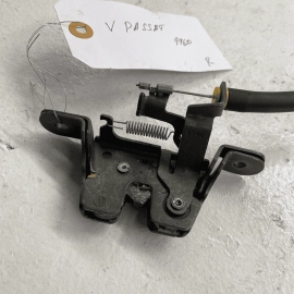 REAR RIGHT PASSENGER SIDE SEAT LATCH VOLKSWAGEN PASSAT SE 2012-2022 OEM