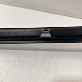 2016-2022 BMW X1 F48 FRONT LEFT DRIVER DOOR WINDOW INNER WEATHERSTRIP SEAL 