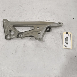 BMW X1 F48 2016-2022 FRONT PASSENGER SIDE FENDER SUPPORT MOUNT BRACKET OEM 