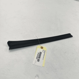 207-13 Mercedes S550 S600 Rear Left Driver Interior Door Window Frame Cover