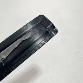 207-13 Mercedes S550 S600 Rear Left Driver Interior Door Window Frame Cover