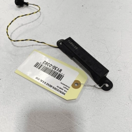 2007-2013 MERCEDES S600 REAR SIDE CONSOLE KEYLESS GO ANTENNA SENSOR RECEIVE