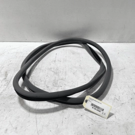 07-13 MERCEDES S600 S550 REAR PASSENGER SIDE DOOR BODY WEATHERSTRIP SEAL OE
