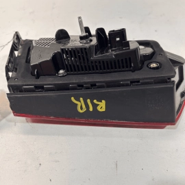 2016 - 2018 AUDI A6 S6 REAR RIGHT PASSENGER SIDE INNER TAILLIGHT LIGHT LAMP