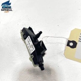 2007-2013 MERCEDES S550 W221 Front Left Driver Seat Control Regulation Valv