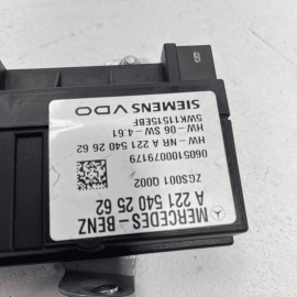 2007-2013 MERCEDES W221 S600 FUEL PUMP CONTROL MODULE OEM