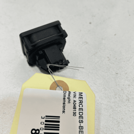 2007-2013 MERCEDES S550 S600 W221 REAR TRUNK LID LOCK RELEASE SWITCH OEM