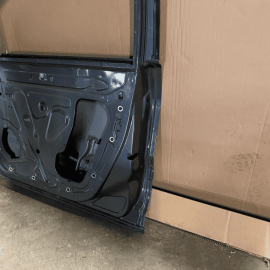 2009-2017 GMC ACADIA FRONT RIGHT PASSENGER SIDE DOOR SHELL 22883073