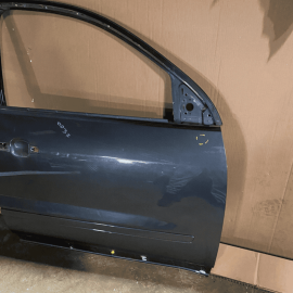 2009-2017 GMC ACADIA FRONT RIGHT PASSENGER SIDE DOOR SHELL 22883073