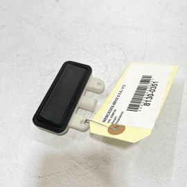 MERCEDES S600 E350 W212 REAR TRUNK DECK LID RELEASE BUTTON OPENER SWITCH OE