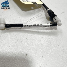 2010 - 2013 MERCEDES S550 W221 Front Seat Vacuum Distributor Connector OEM