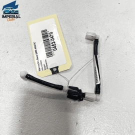 2010 - 2013 MERCEDES S550 W221 Front Seat Vacuum Distributor Connector OEM