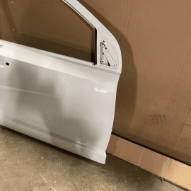 DODGE JOURNEY FRONT RIGHT PASSENGER SIDE DOOR SHELL SKIN WHITE OEM 11-19 