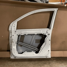 DODGE JOURNEY FRONT RIGHT PASSENGER SIDE DOOR SHELL SKIN WHITE OEM 11-19 