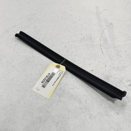 2007-2013 MERCEDES S-CLASS FRONT RIGHT DOOR WINDOW PANEL FRAME REAR TRIM OE