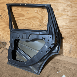 2014-2018 JEEP CHEROKEE LATITUDE REAR RIGHT PASSENGER SIDE DOOR SHELL PANEL
