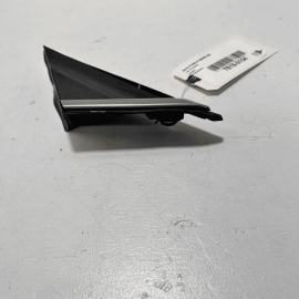 2013-20 Ford Fusion Front Passenger Side Fender Triangle Corner Trim Moldin