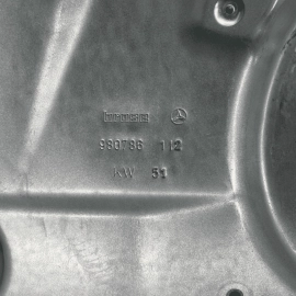 2007 - 2012 Mercedes X164 GL450 Front Right Passenger Window Regulator Pane