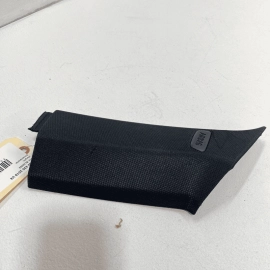 2015-2020 BMW 4 SERIES REAR RIGHT PASSENGER C PILLAR UPPER COLUMN TRIM COVE 2015-2020 BMW 4 SERIES REAR RIGHT PASSENGER C PILLAR UPPER COLUMN TRIM COVE