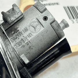 2007-12 Mercedes X164 GL450 Front Left Door Lock Cylinder Guide Cover Handl