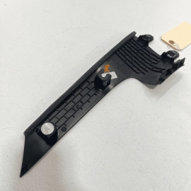 2017-2020 BMW 4 SERIES REAR RIGHT PASSENGER SIDE UPPER D PILLAR COVER TRIM  2017-2020 BMW 4 SERIES REAR RIGHT PASSENGER SIDE UPPER D PILLAR COVER TRIM