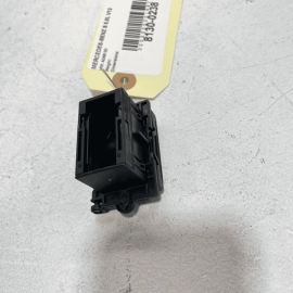 2000-2017 MERCEDES S-CLASS LOWER DIAGNOSTIC PLUG PORT UNDER COVER BRACKET O