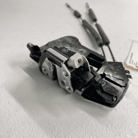 Front Right Passenger Side Door Lock Latch Actuator Assy OEM 14-21 Toyota C