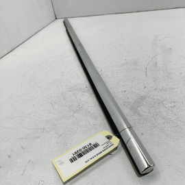 2007-2013 MERCEDES S-CLASS FRONT RIGHT DOOR WINDOW MOLDING WEATHERSTRIP OEM