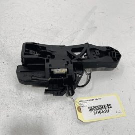 2007-13 MERCEDES S-CLASS FRONT RIGHT PASSENGER SIDE DOOR HANDLE BASE KEYLES
